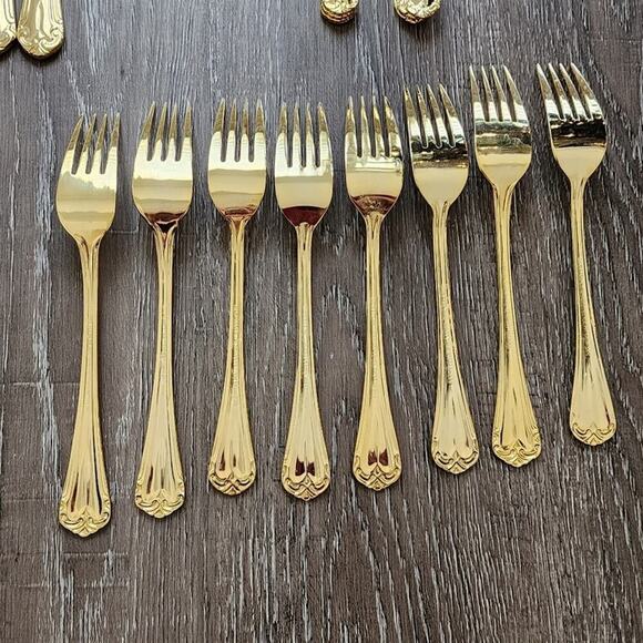 Hampton Silversmiths Versailles 235 Flatware 24kt Gold Plated lot of 48 pieces‎ - Picture 12 of 15